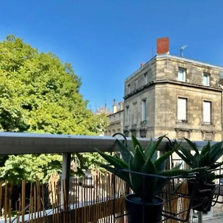 Magnifique Loft Avec Deux Balcons Daire